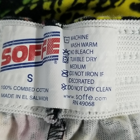 SOFFE Rainbow Snakeskin Soft Shorts Small - Picture 7 of 9